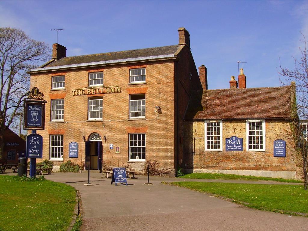 The Bell Inn Frampton on Severn Extérieur photo