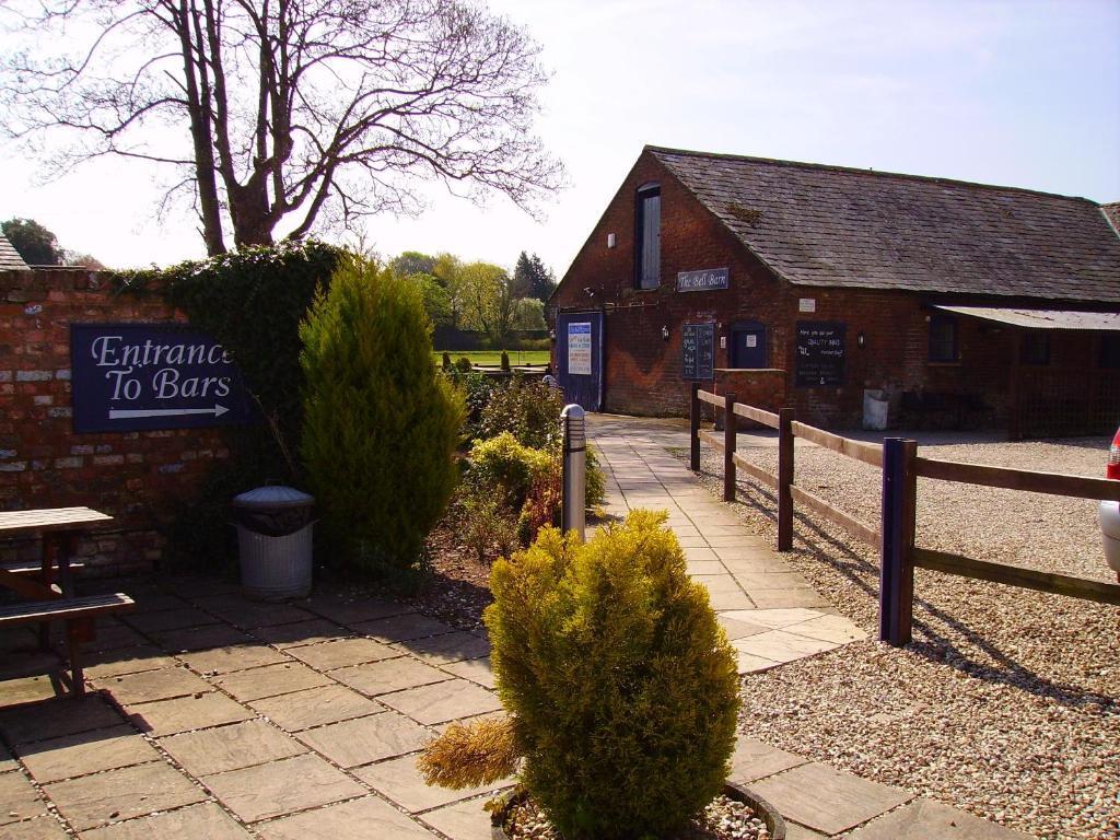The Bell Inn Frampton on Severn Extérieur photo