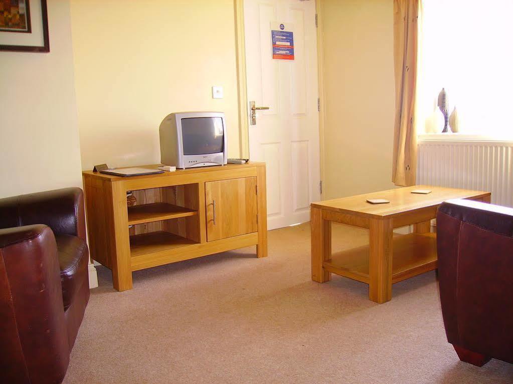 The Bell Inn Frampton on Severn Extérieur photo